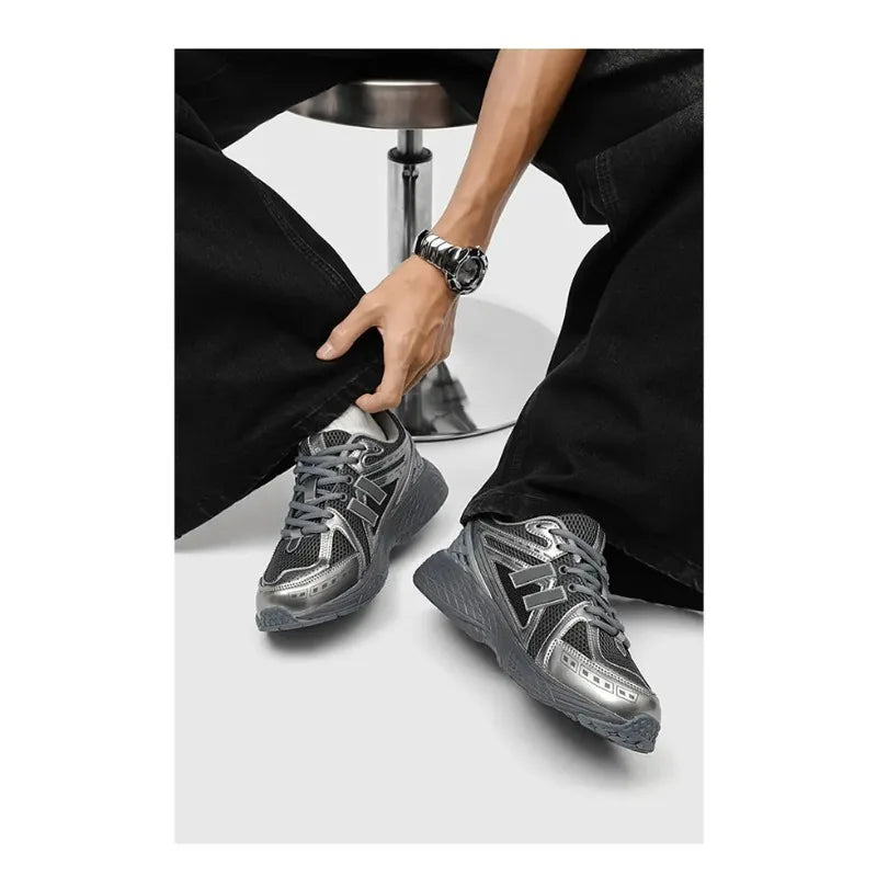 Fashionable and Casual Sports Shoes for Men Low Cut Breathable and Non Slip Running Shoes Comfortable Outdoor Sports Shoes