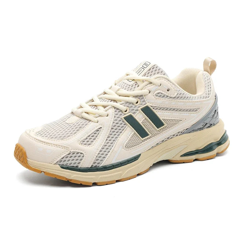 Fashionable and Casual Sports Shoes for Men Low Cut Breathable and Non Slip Running Shoes Comfortable Outdoor Sports Shoes